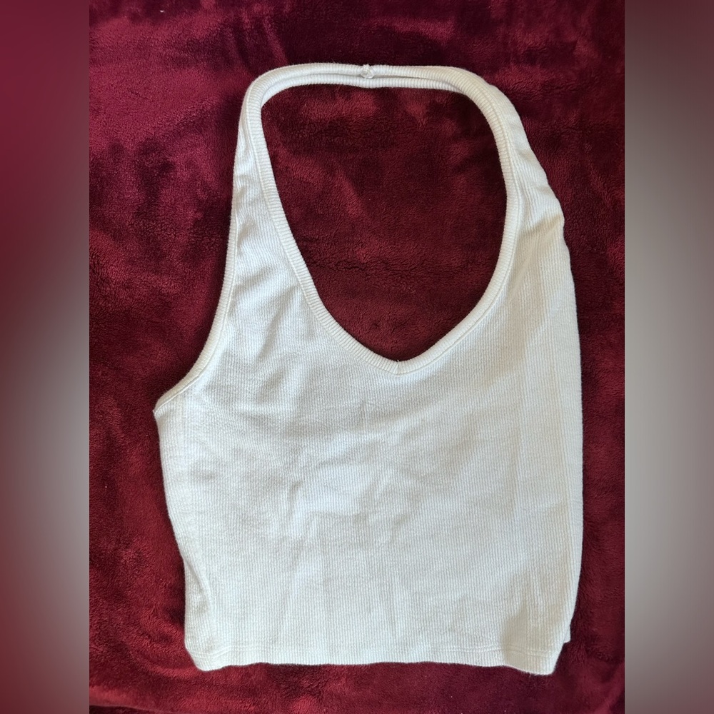 Forever 21 White Halter Cropped Top in Size S